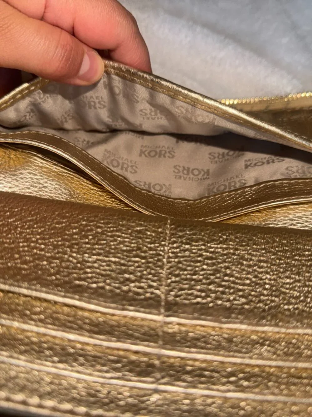 Michael Kors Jet Set Metallic Gold Leather Wristlet Continental Wallet